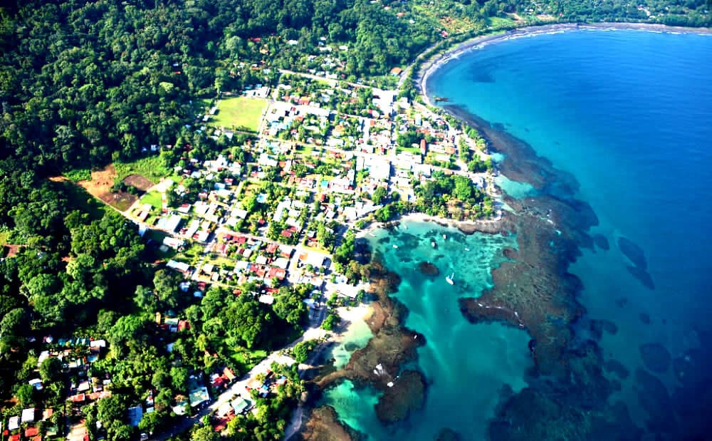 Aventura Caribeña: Un Tour Tropical de 4 Días por el Caribe Costarricense