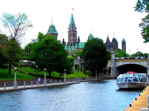 Niagara Falls / Mil Islas / Ottawa (Hull)