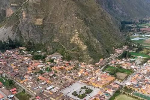 Pueblo Inca de Chinchero, Terrazas de Moray y Pueblo Inca de Ollantaytambo (Cusco a Valle Sagrado)