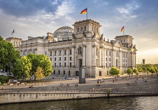 Todas las Capitales Imperiales: 9 días Berlin-Budapest (2025-2026)